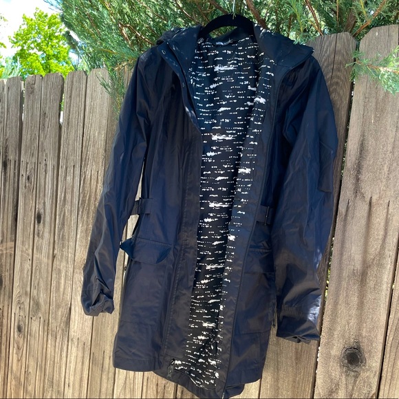 The North Face Jackets & Blazers - TNF rain trench